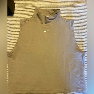 Nike Active Workout Crop Top